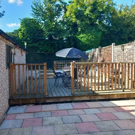 بيت للعطل Alt-stay - Leeds - 3 Bed Budget Contractor With Parking